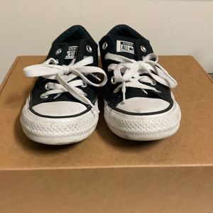 Converse black chucks